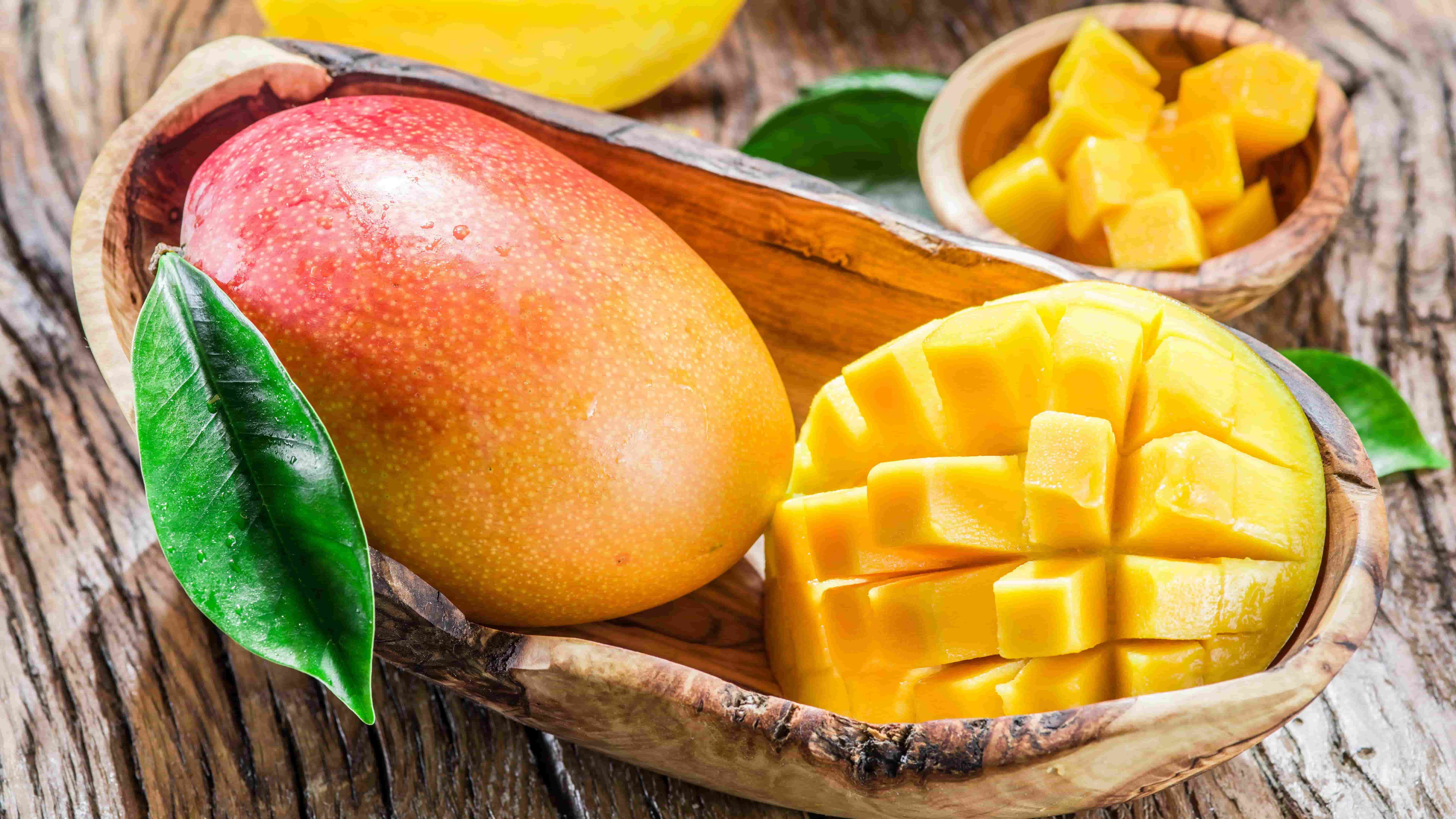 Buy Fresh Mangoes in Bulk – Mango Exporter from India